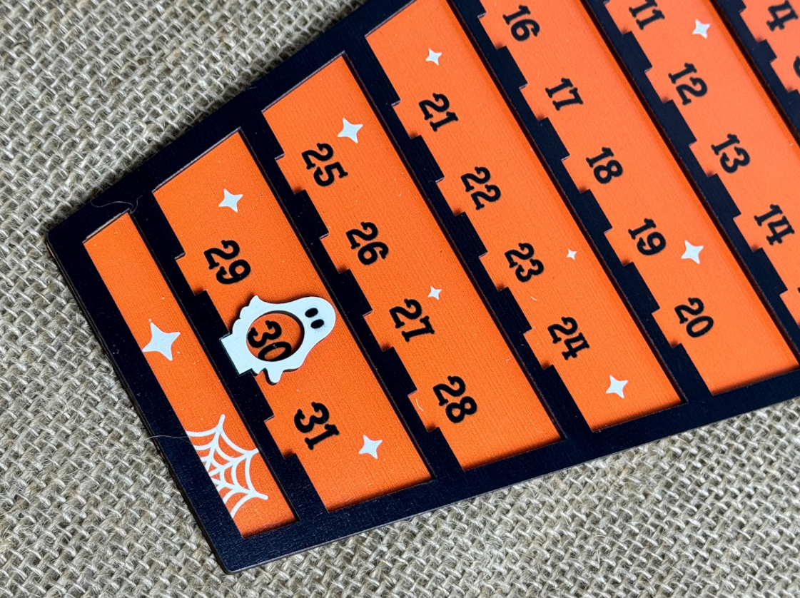 Halloween Countdown calendar with moveable ghost